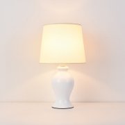 China beacon lighting iron vase table lamp 04